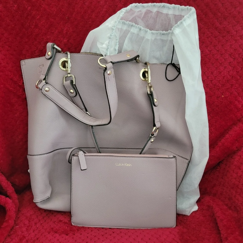 Multiple purses - Picture 6 of 7